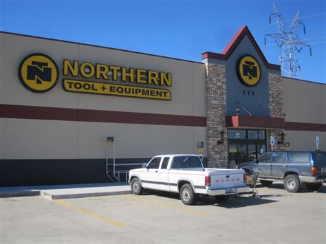 Northern Tool + Equipment Store .
